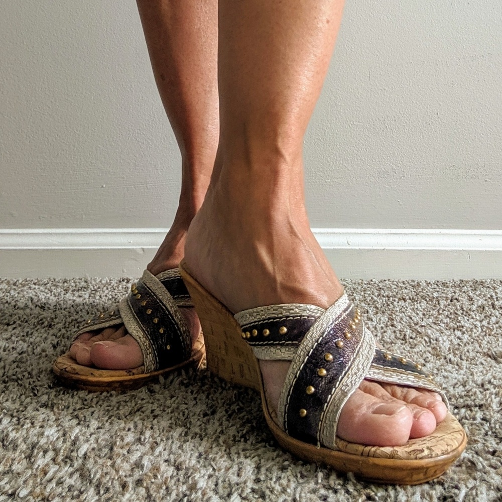 Dezario Slide-on Wedge Sandals